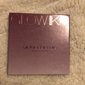 Anastasia Glow Kit sugar